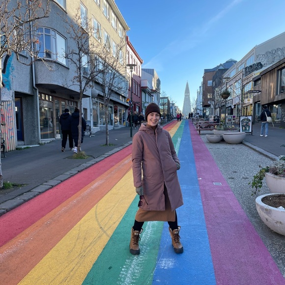 👋 Bookmark My Closet! ❤️😁Hi, I’m Katie…. - Picture 12 of 16